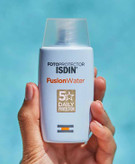 ضد آفتاب فیوژن واتر SPF50 بدون رنگ ایزدین